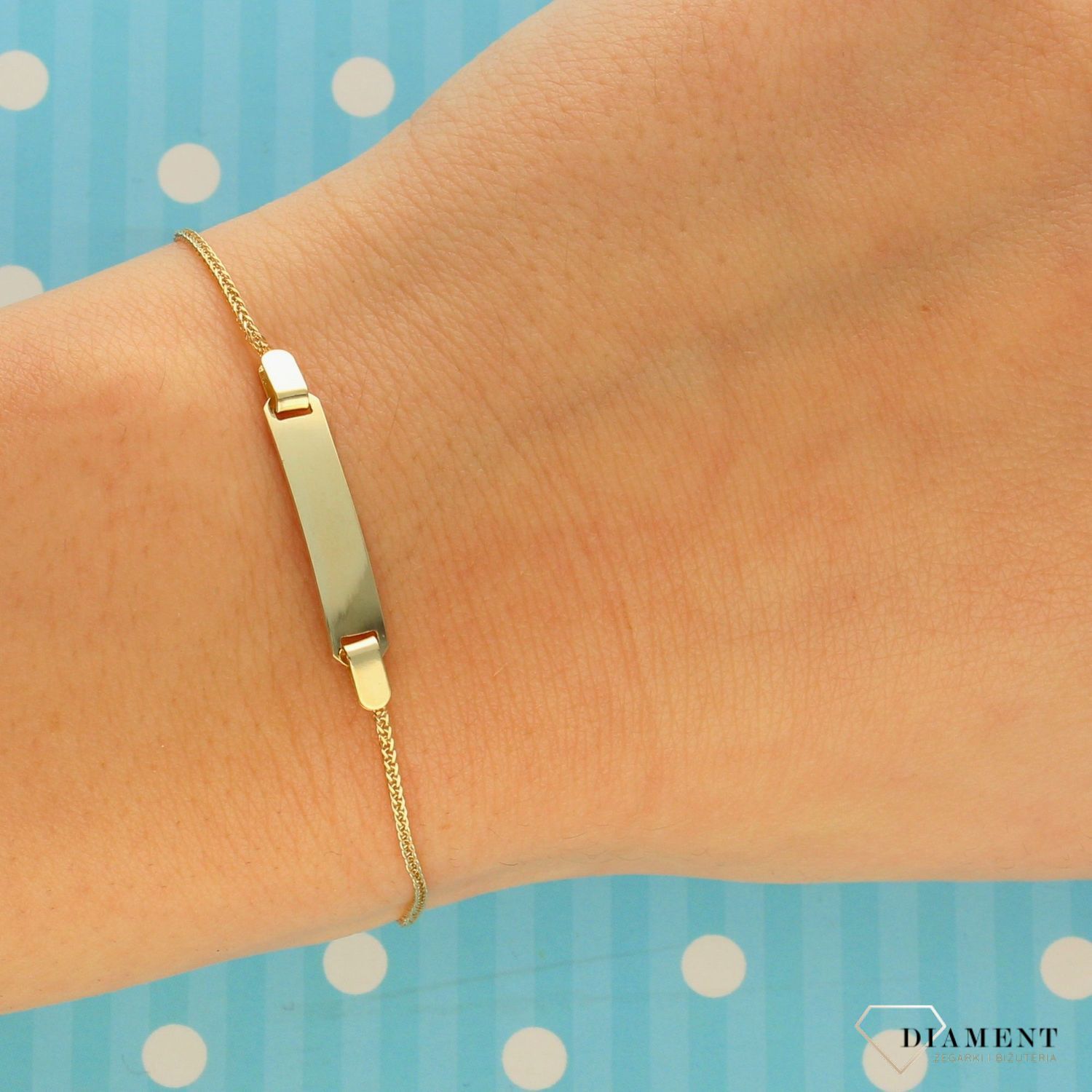 Złota bransoletka 333 blaszką.jpg